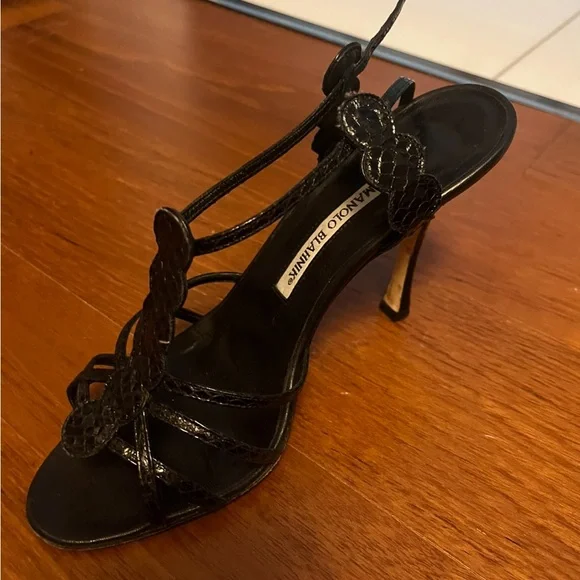 Manolo Blahnik black strappy heels - Picture 4 of 4